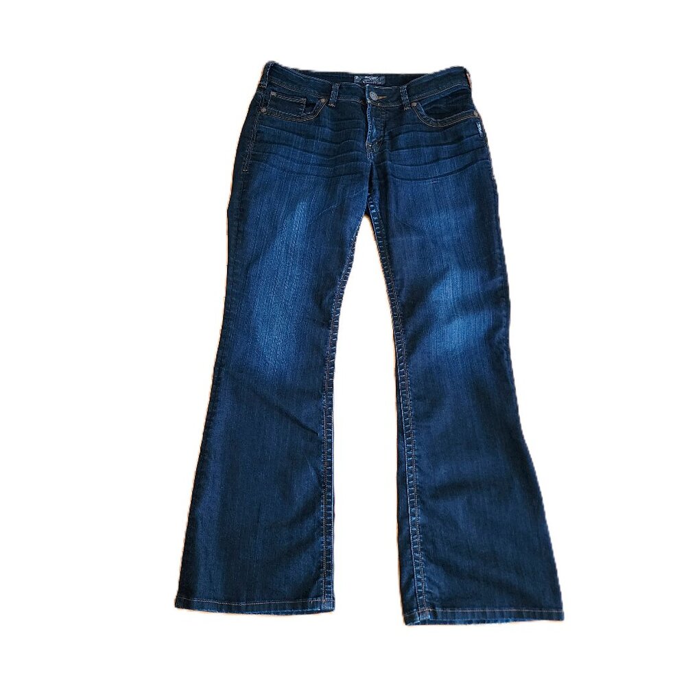 Silver Suki dark wash flare jeans